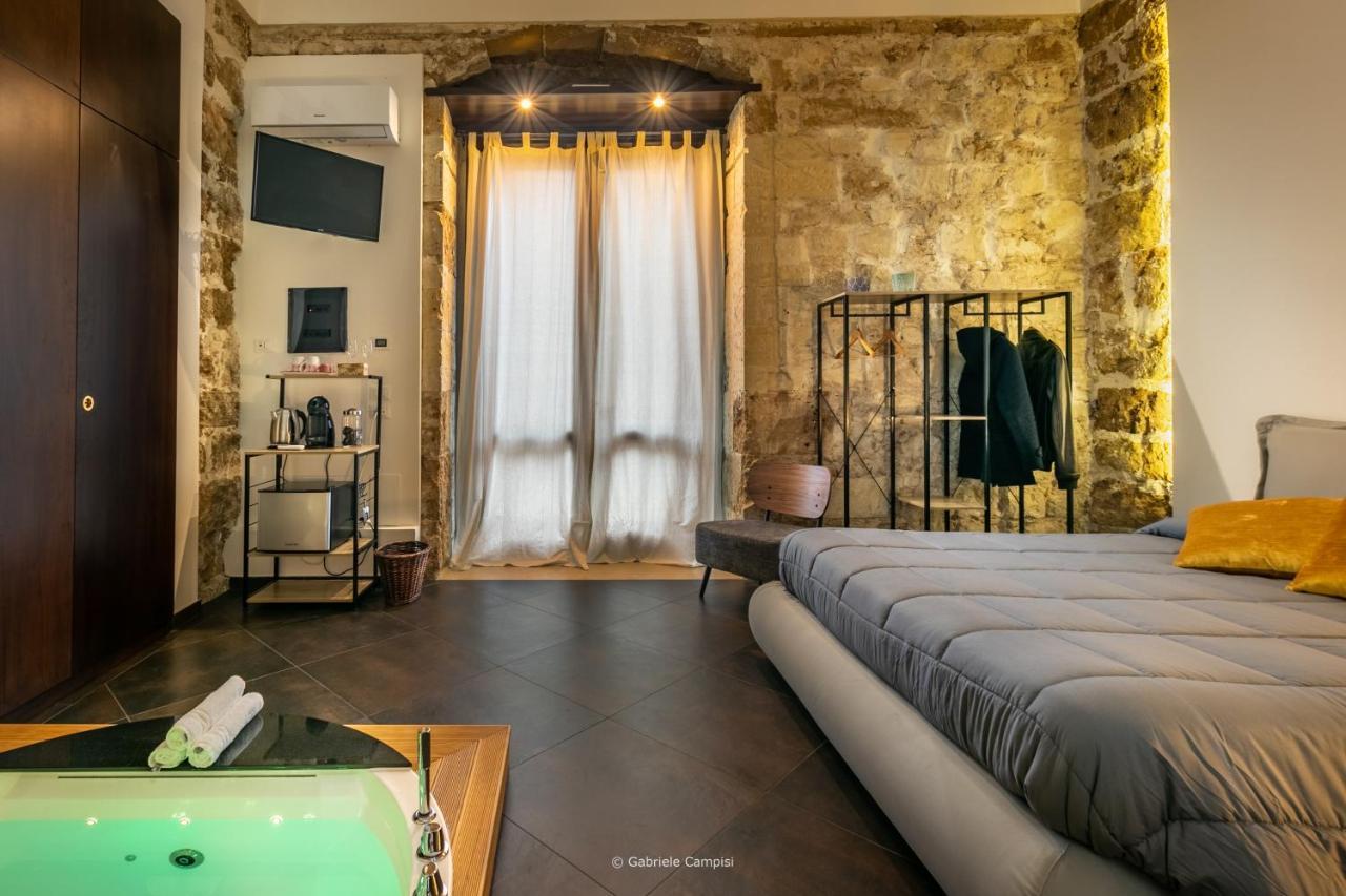 Garibaldi Maison De Charme Avola Buitenkant foto